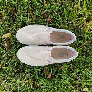 Light pink slip-on VANS